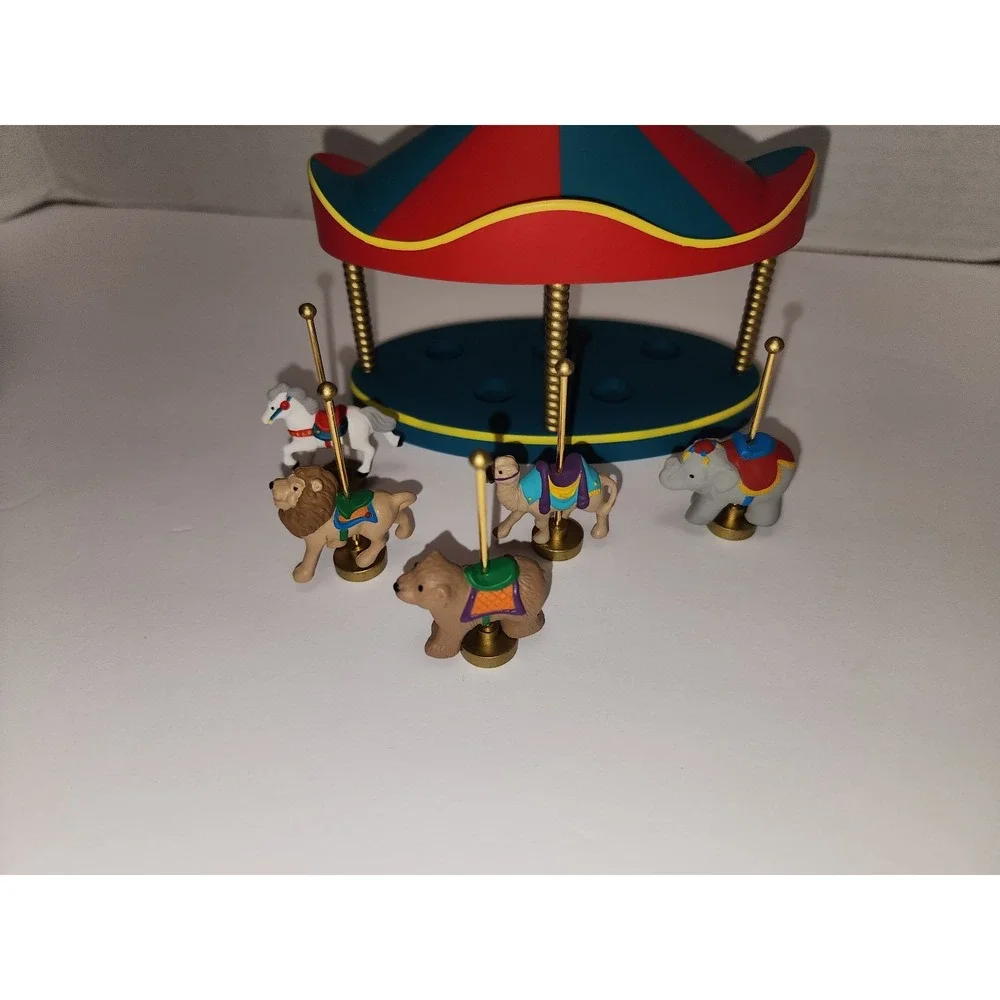 Carousel Gift‎ Set Hallmark Keepsake Merry Miniatures elephant camel horse lion